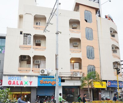 Hotel Galaxy